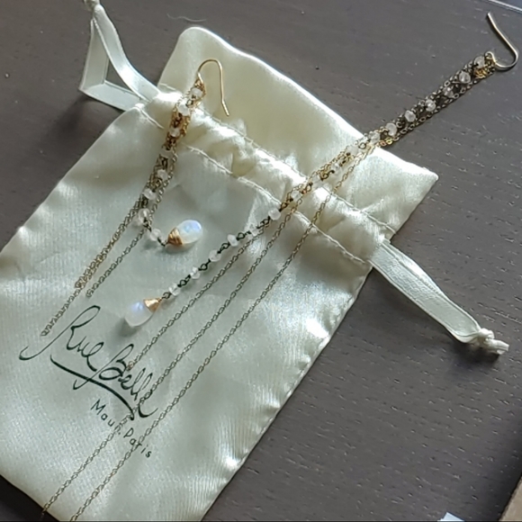 sold RueBelle 14k Gold Rainbow Moonstone Earrings - Picture 2 of 2